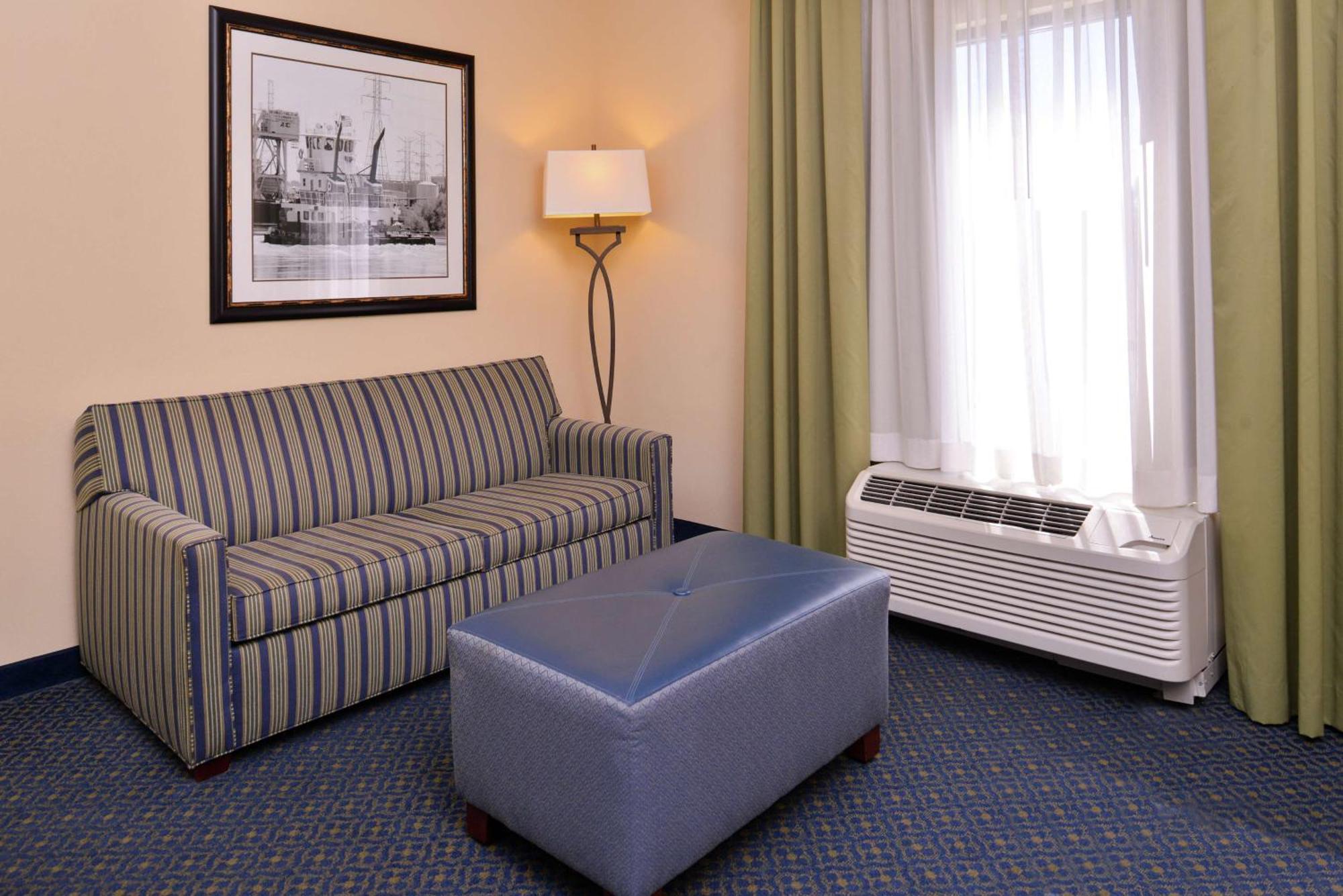 Hampton Inn Jackson-College Avenue Bagian luar foto